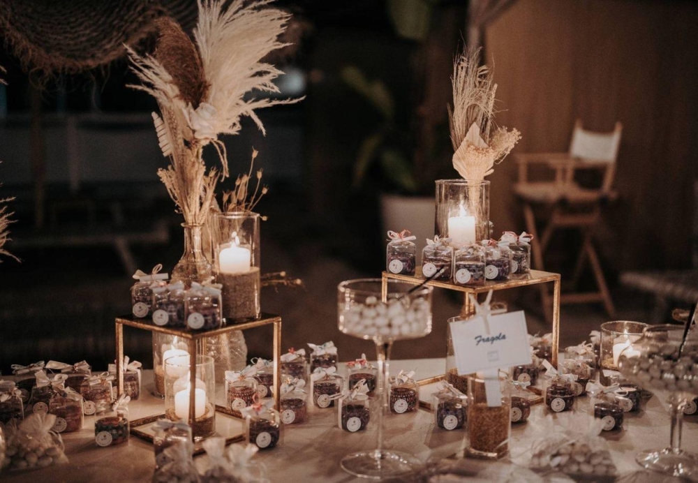 beach wedding