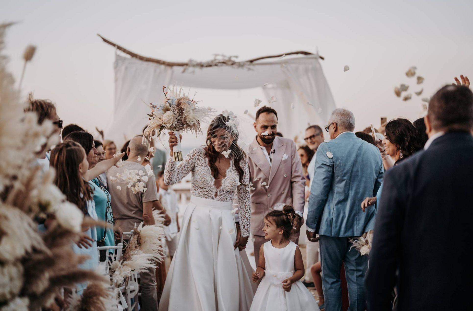 beach wedding