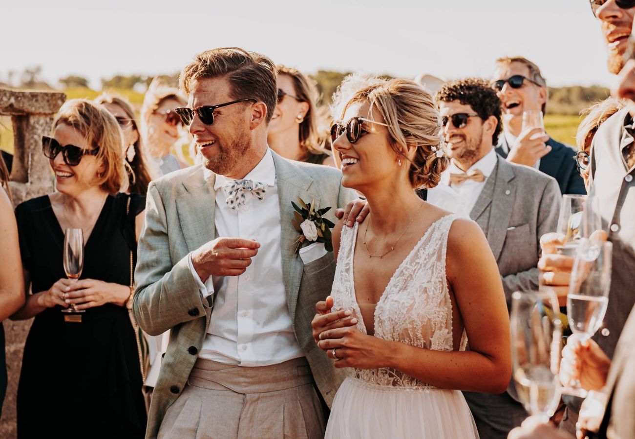 how much does it cost to get married