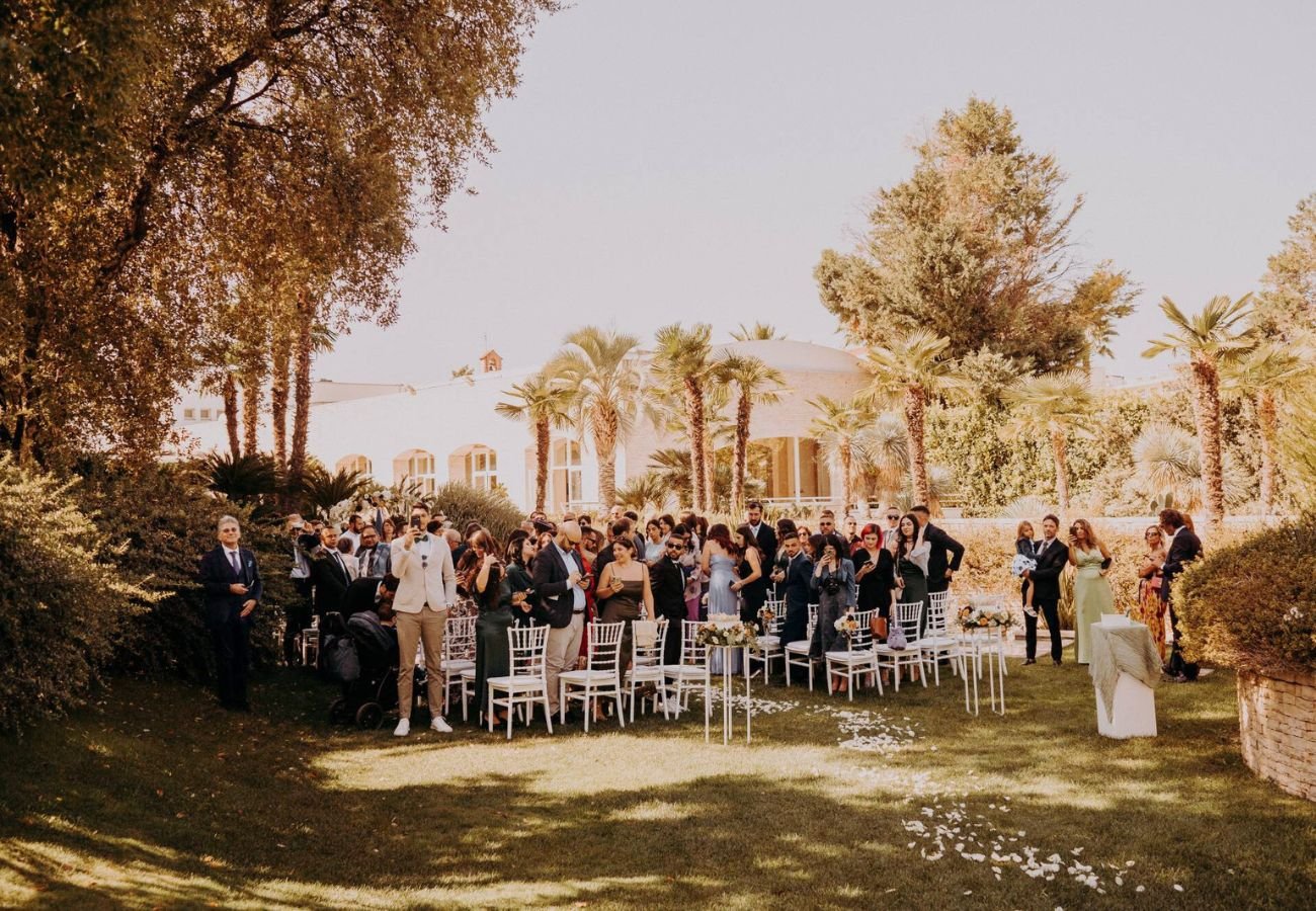 average cost of a small wedding 50 guests