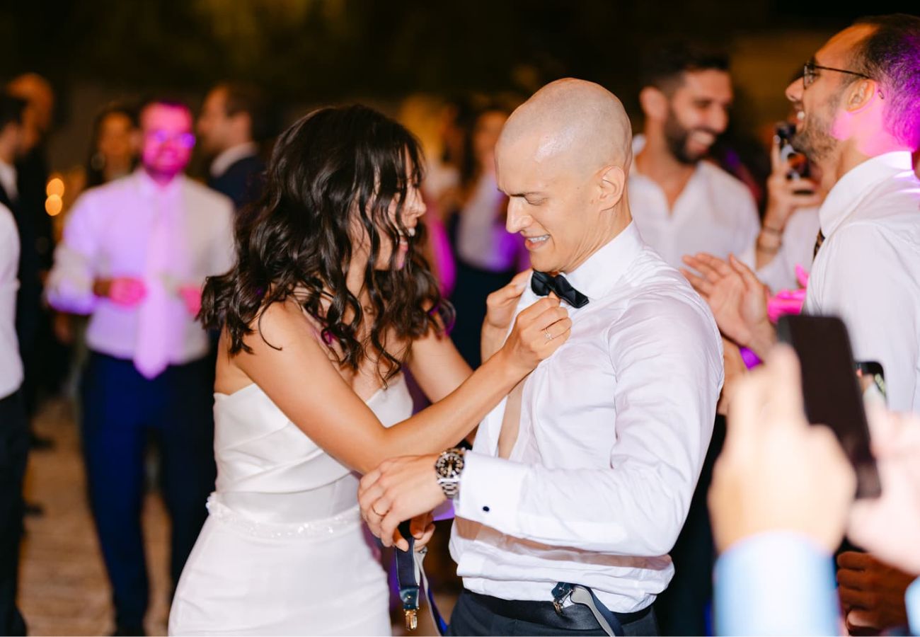 are travel and accommodation costs included for destination weddings in Italy
