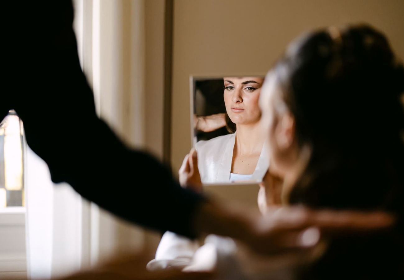 choose a wedding photographer