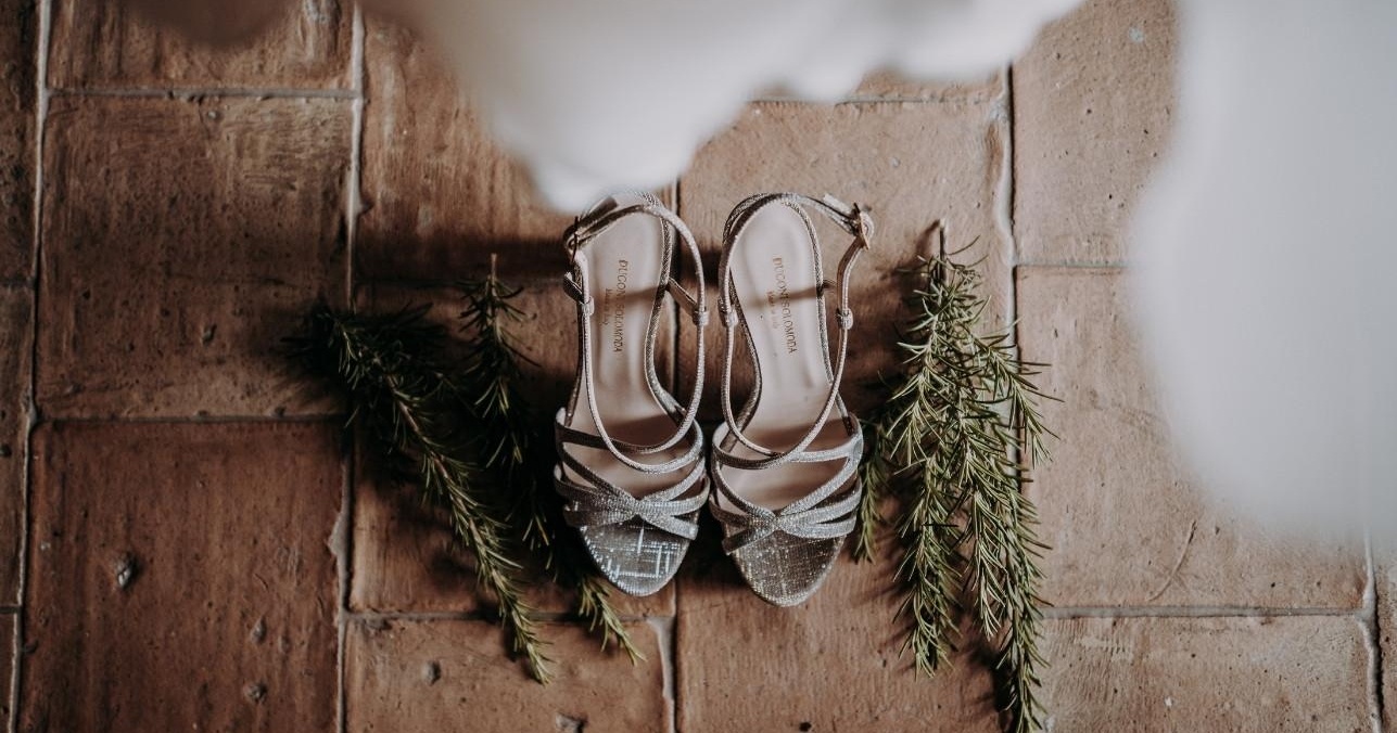 preparazione sposa durante il matrimonio