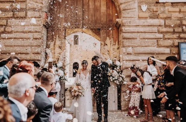 lancio del riso matrimonio