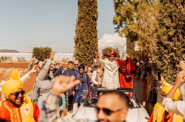 Matrimonio Indiano: Colori, Tradizioni e Celebrazioni Uniche