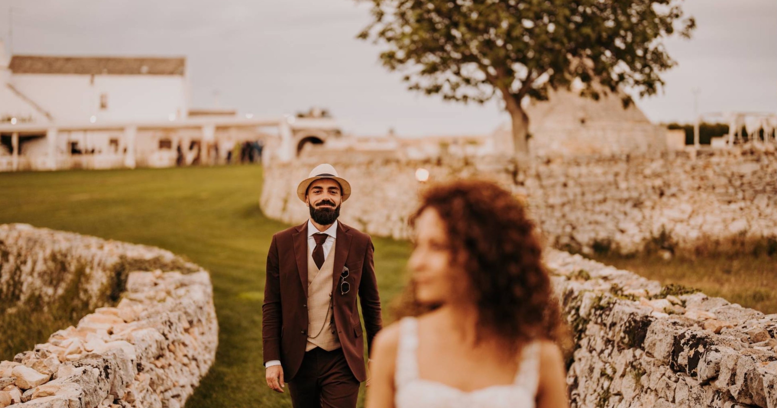 Sposarsi a Ottobre tra Colori Caldi e Atmosfera Magica