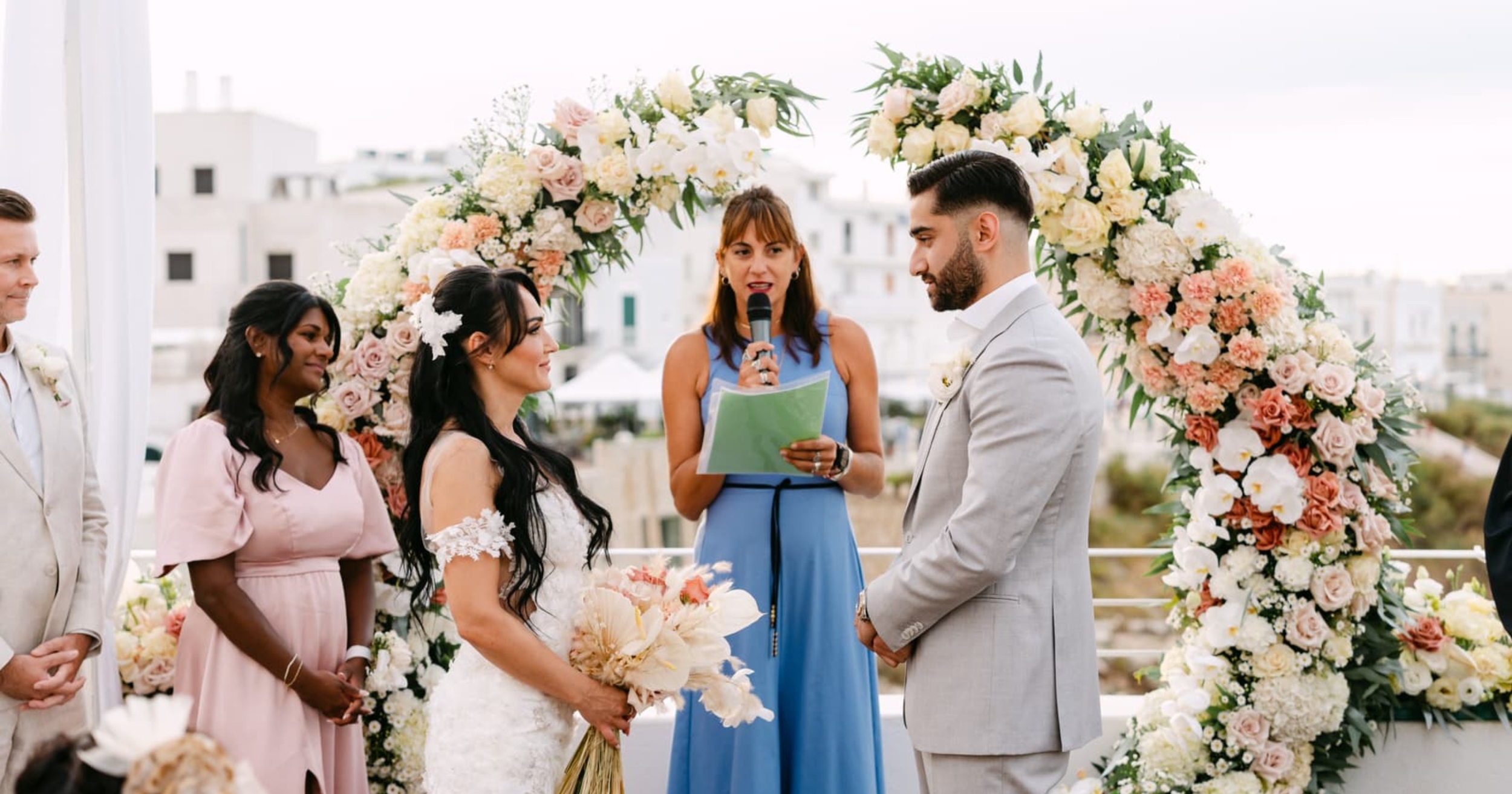Foto Sposi Matrimonio: Idee, Pose e Consigli per Ricordi Autentici e Senza Tempo