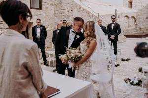 wedding-at-the-castle-of-monopoli78_original
