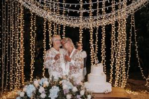 gay-wedding315_original