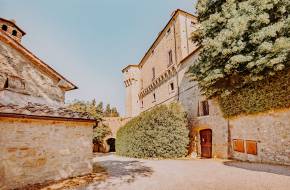 castello-di-fighine14_original